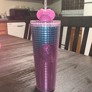 Starbucks ombré grid tumbler
